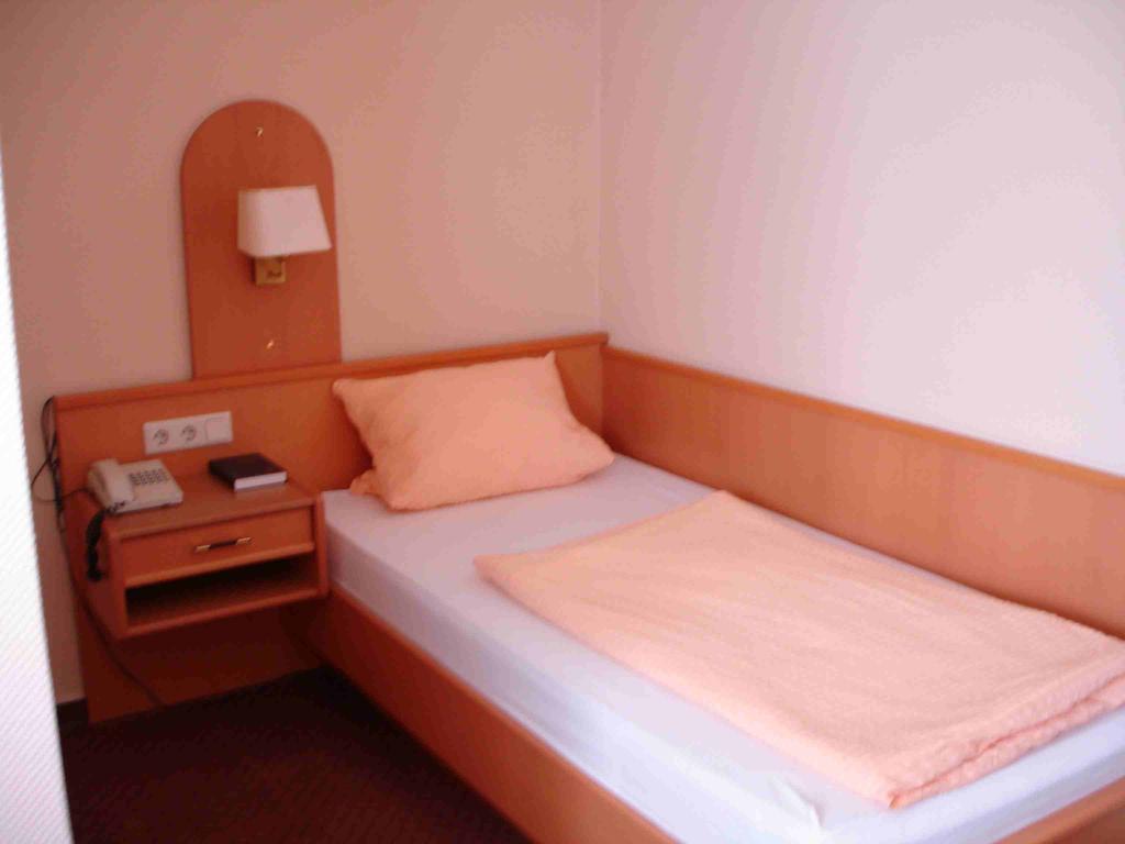 Hotel Buergerhof Homburg  Szoba fotó
